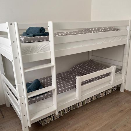 Ferienwohnung Mit Seeblick - Ossiacher See Gerlitzen Sattendorf Exterior foto