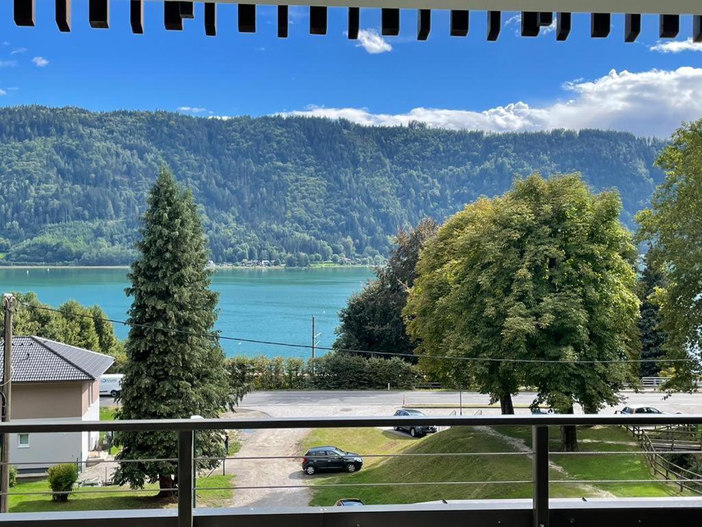 Ferienwohnung Mit Seeblick - Ossiacher See Gerlitzen Sattendorf Exterior foto